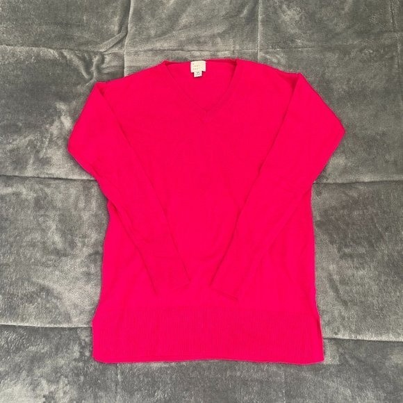 a new day Tops - Women A New Day Hot Pink V Neck Sweatshirt Extra Small